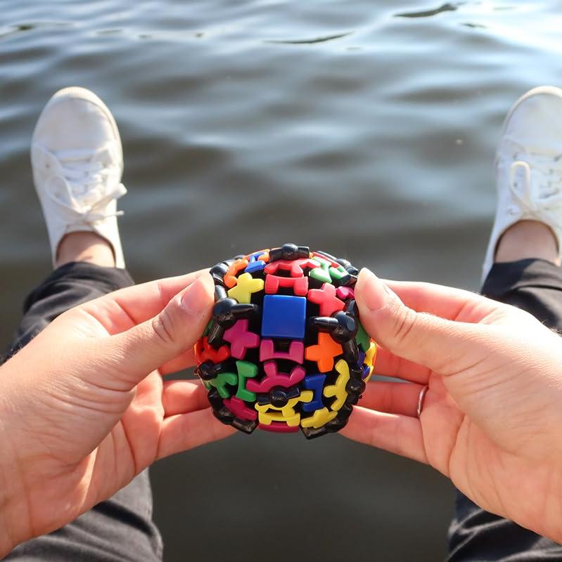 Meffert's Gear Ball - The Original Spinning 3D Brainteaser from Recent Toys - Travel Friendly Fun for Ages 9+ - Image 7