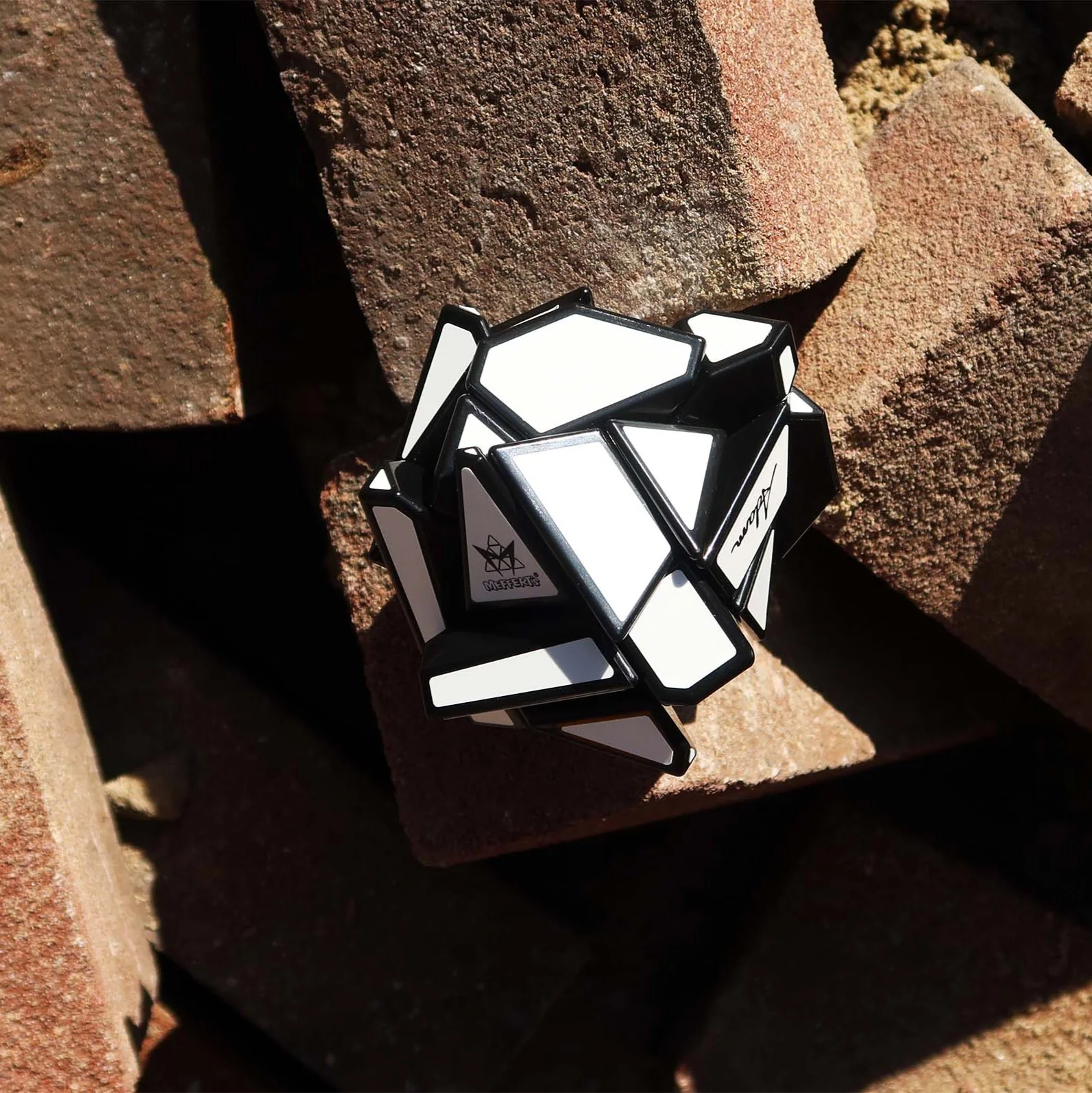 Meffert's Ghost Cube - The Original Shape-Shifting 3D Brainteaser Puzzle - Travel-Friendly Fun for Ages 9+ - Image 8