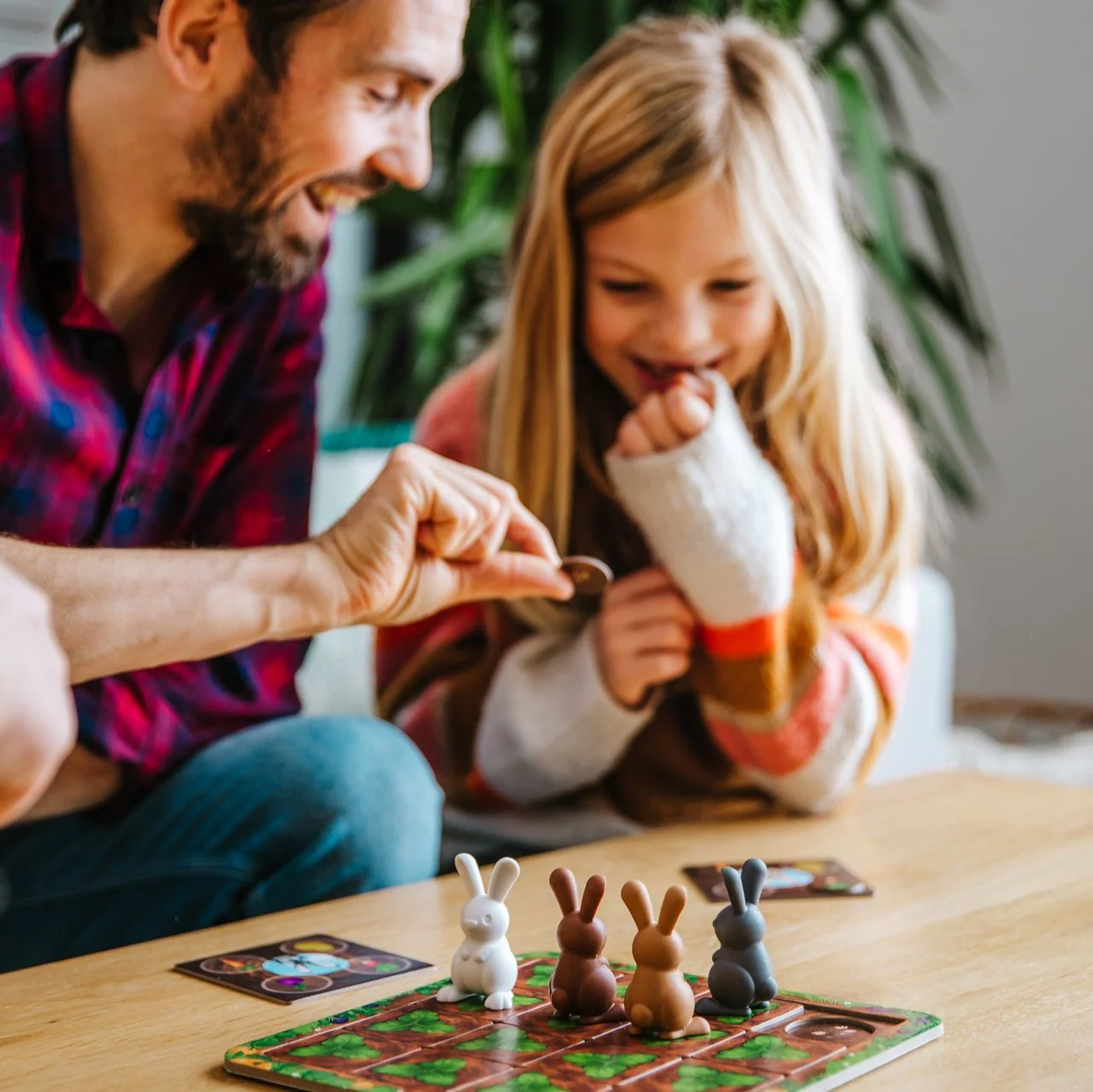 Grabbit Memory Game for 2-4 Players Ages 4+ - Image 9