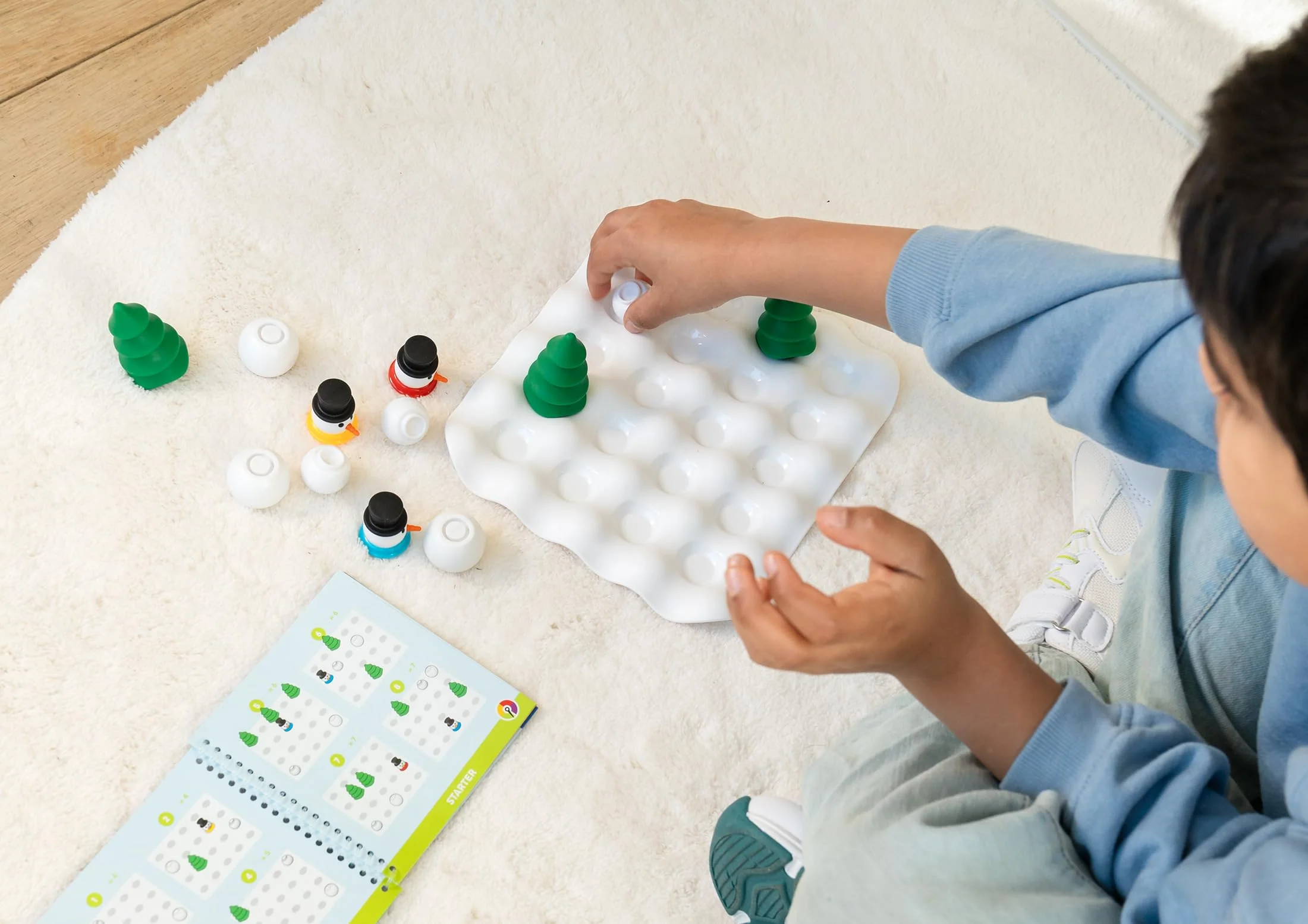 SmartGames Snow Problem β Logic Puzzle Game with 80 Challenges for Ages 8 to Adult - Image 6